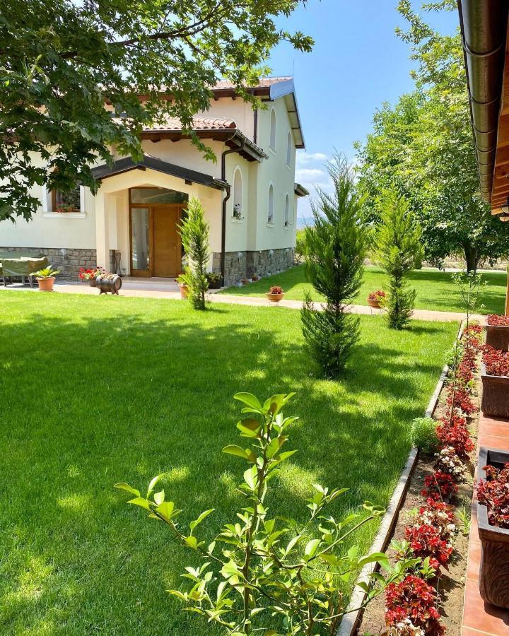 Lazar Winery Tourism B&B Rosoman 외부 사진